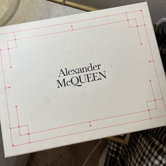 Alexander McQueen sneakers. Like new. Box extra shoe laces and tags included. - Picture 5 of 6